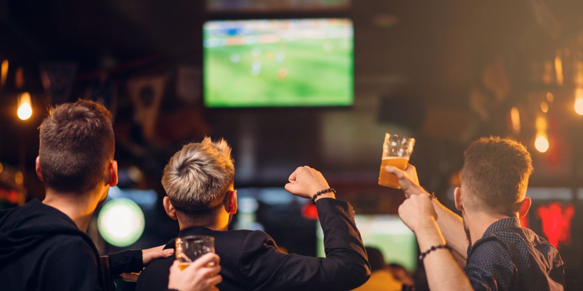 Giant Screen Experience – Strike City Bagatelle
